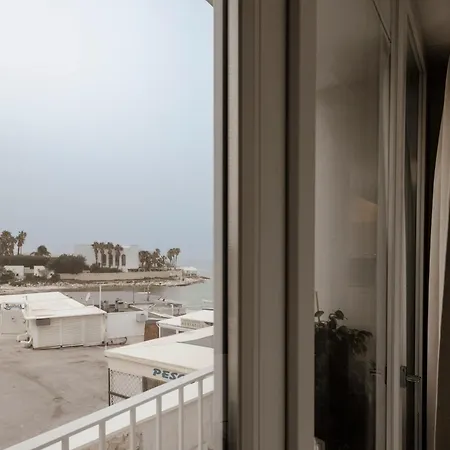 Calammare - Luxury With And Gym -