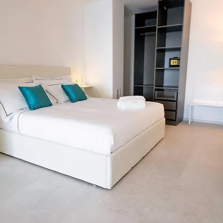Calammare - Luxury With And Gym - Apartment